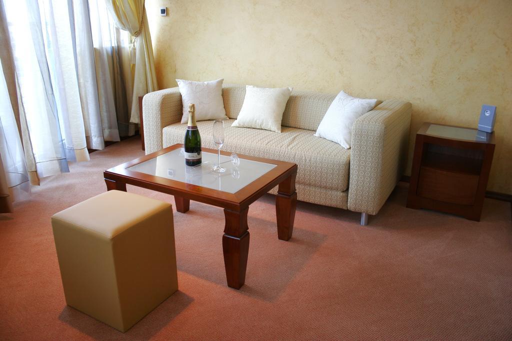 Panorama City Inn Sremski Karlovci Bagian luar foto